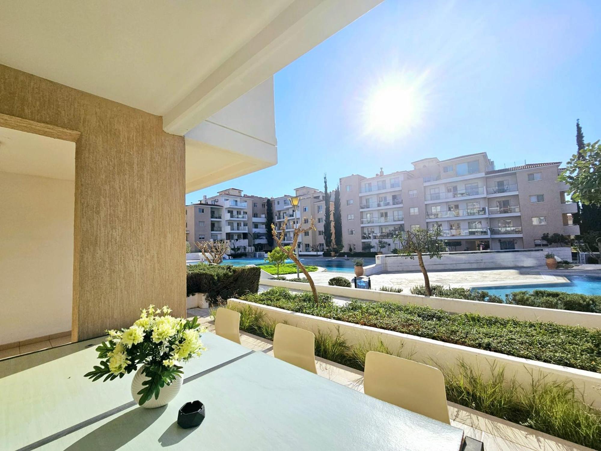 Elysia Park Apartments Pafos Zewnętrze zdjęcie
