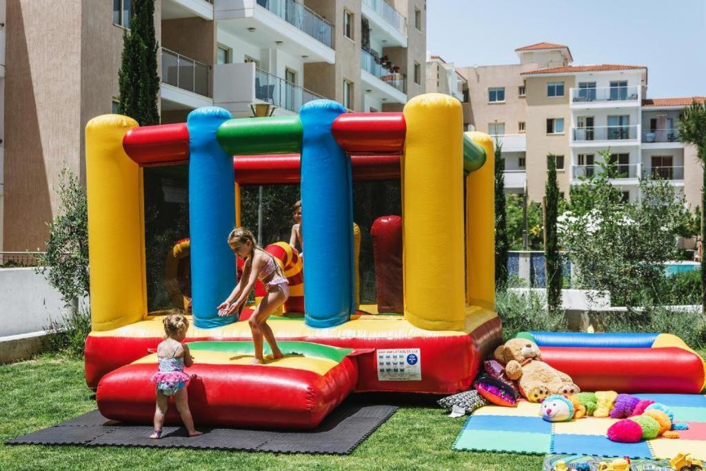 Elysia Park Apartments Pafos Zewnętrze zdjęcie