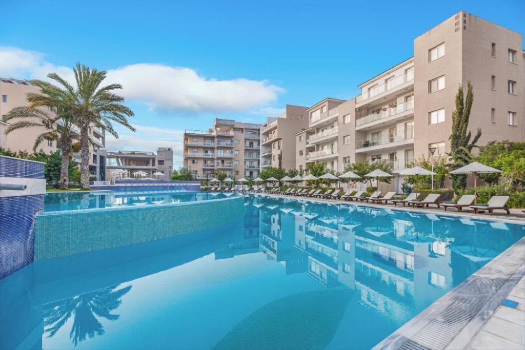 Elysia Park Apartments Pafos Zewnętrze zdjęcie